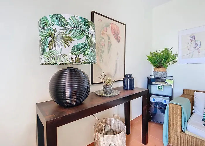 - Silvestre House Apartment